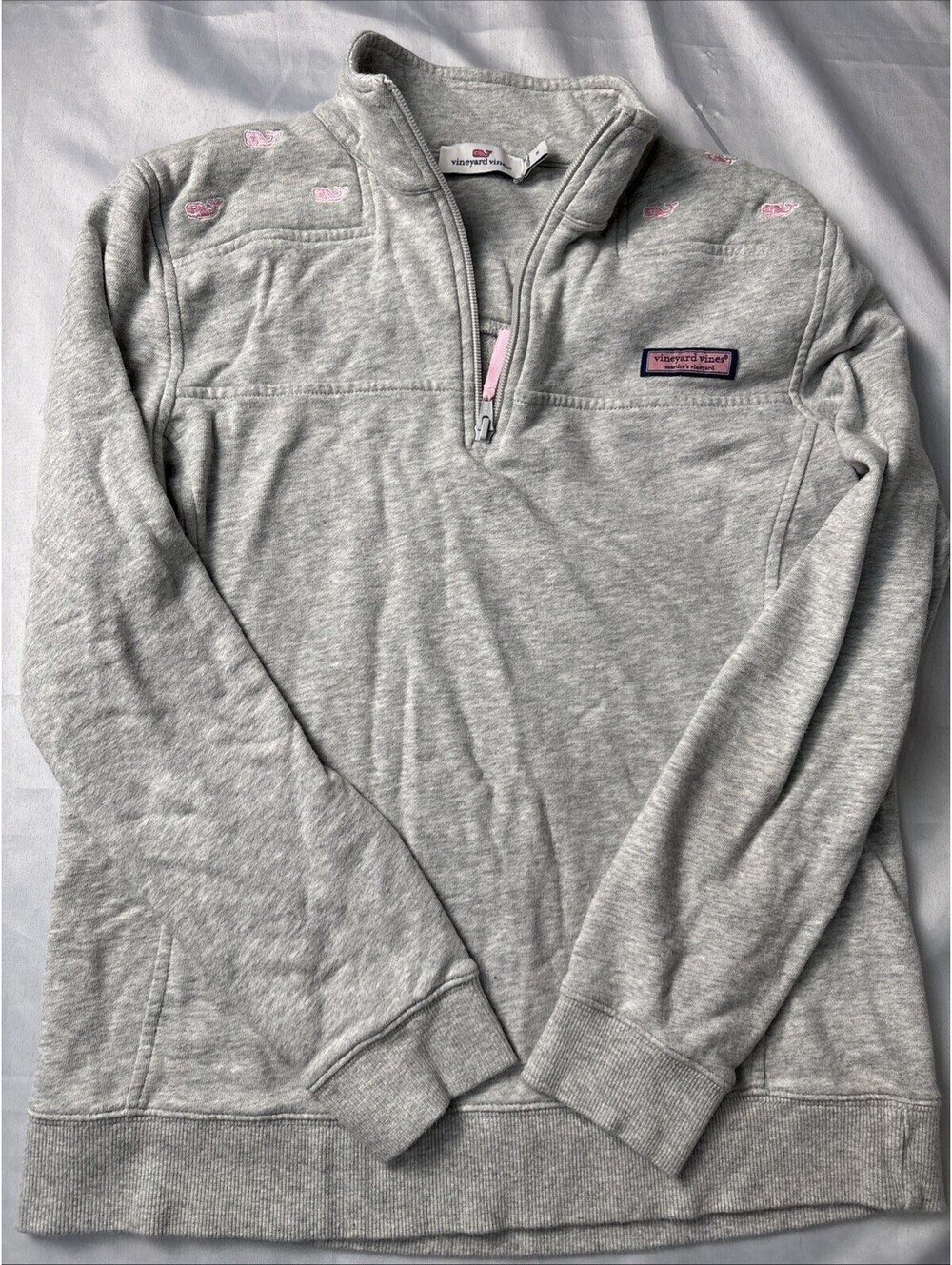 Vineyard Vines Women's Gray Pullover Sweatshirt with Pink Wh